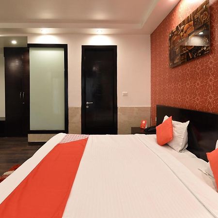 Oyo Flagship 18940 Hotel Swathi Yeni Delhi Dış mekan fotoğraf