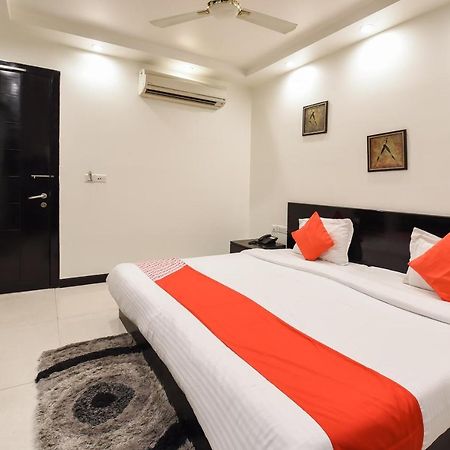Oyo Flagship 18940 Hotel Swathi Yeni Delhi Dış mekan fotoğraf