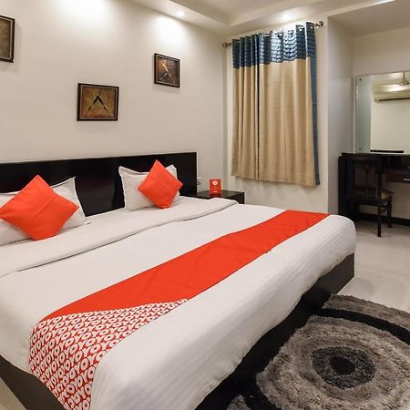 Oyo Flagship 18940 Hotel Swathi Yeni Delhi Dış mekan fotoğraf